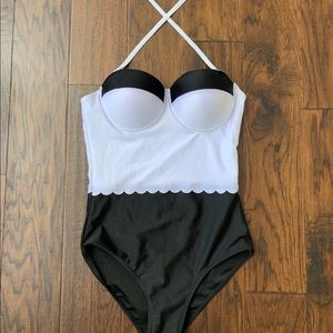 One piece swimsuit